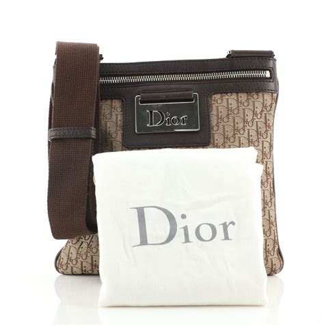 christian dior zipper in bags